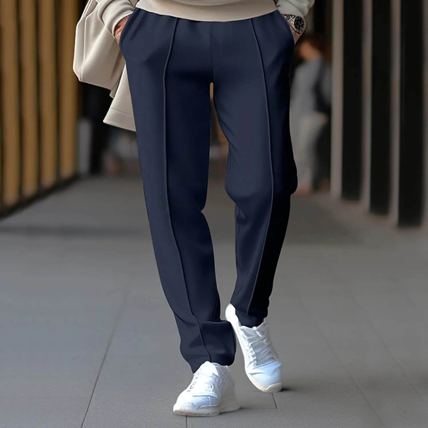 Finelylove Mens Sweatpants Stretchy Lightweight Workout Pants Pleated Front Tapered Leisure Trousers with Pockets