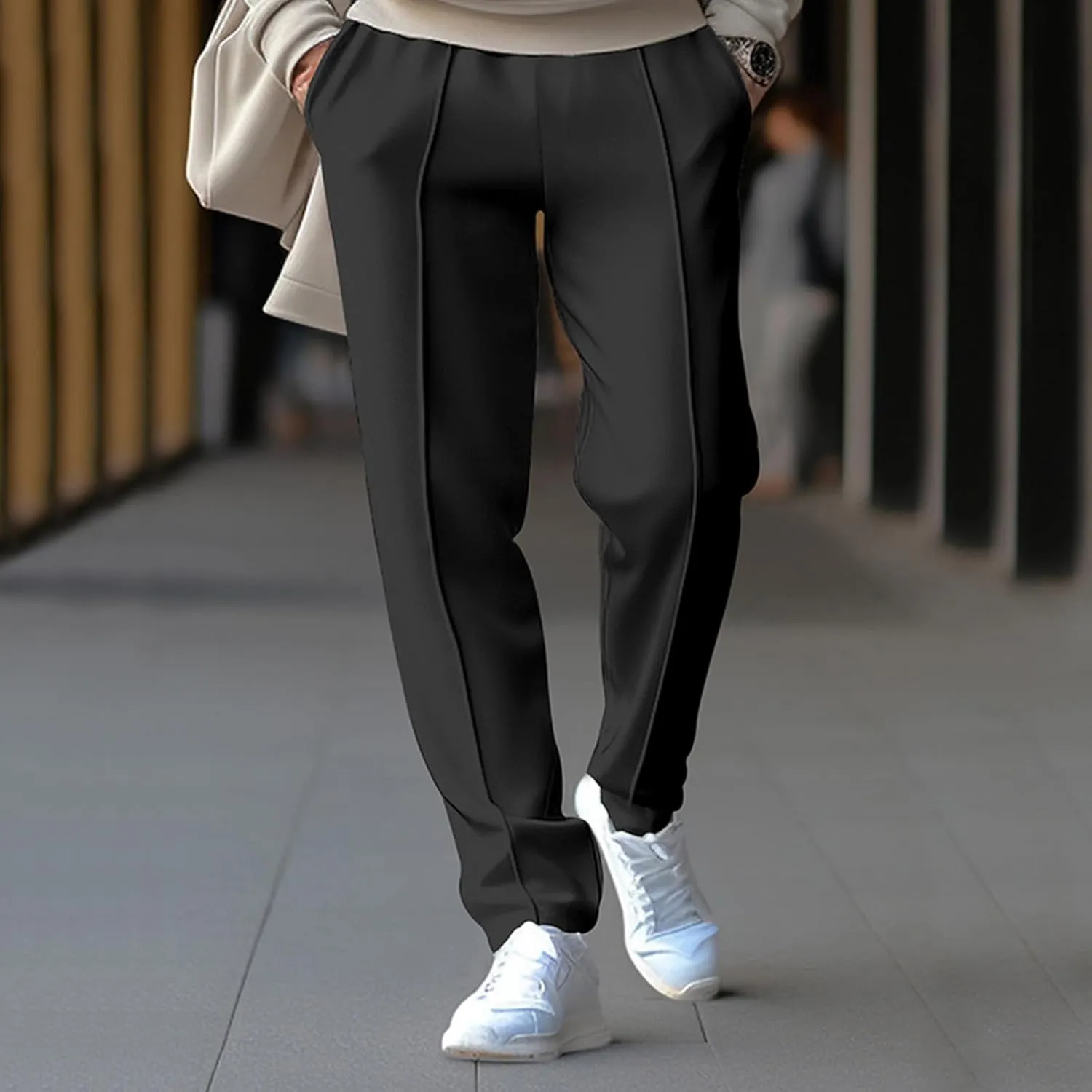 Finelylove Mens Sweatpants Stretchy Lightweight Workout Pants Pleated Front Tapered Leisure Trousers with Pockets