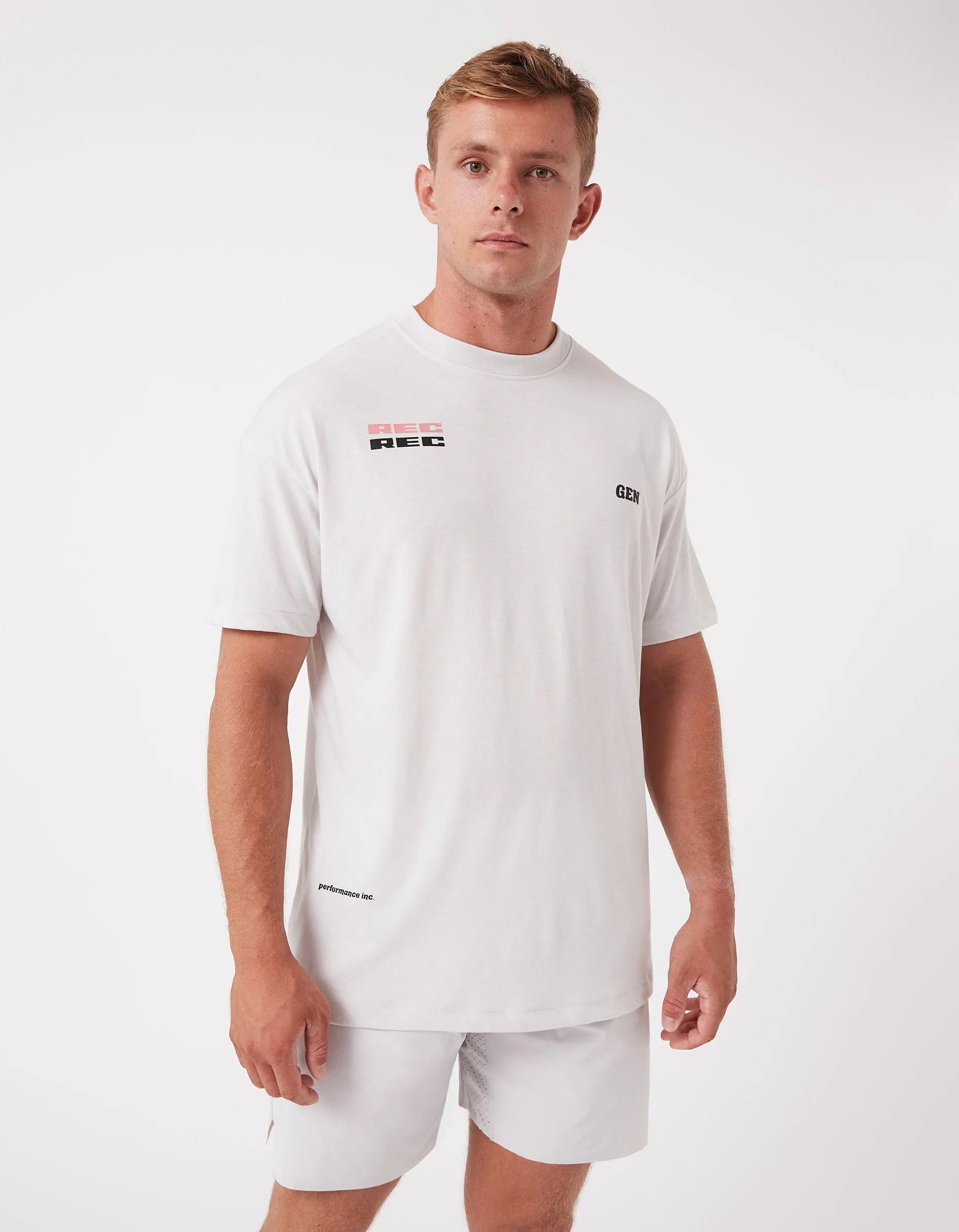 Oxy Mass Decal Tee Frost